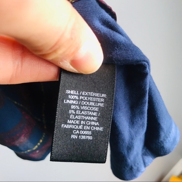 Rw&co. Plaid Mockneck Tie Sleeveless Top - Picture 4 of 6